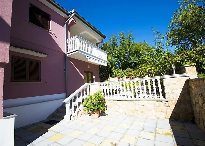 Zile Apartman Starigrad Paklenica