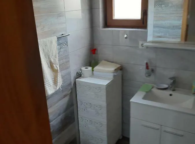 Zile * Starigrad Paklenica