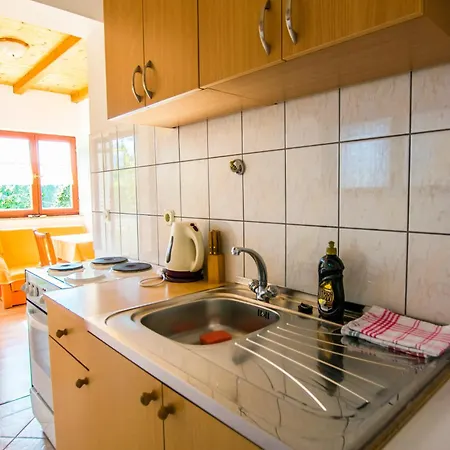 Zile Starigrad Paklenica