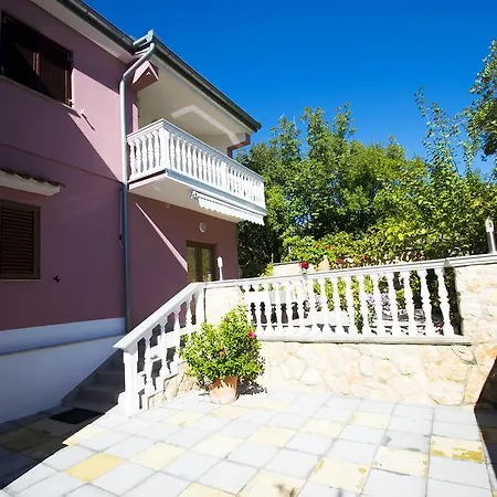 Zile Apartment Starigrad Paklenica
