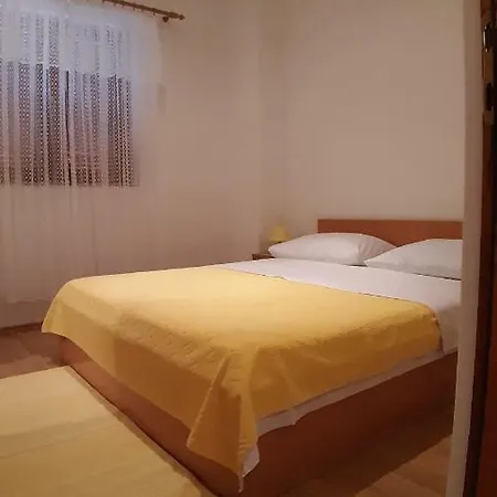 Zile Starigrad Paklenica